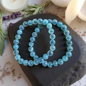 🆕 8mm Blue Sugar Heart Agate Bracelet 🩵